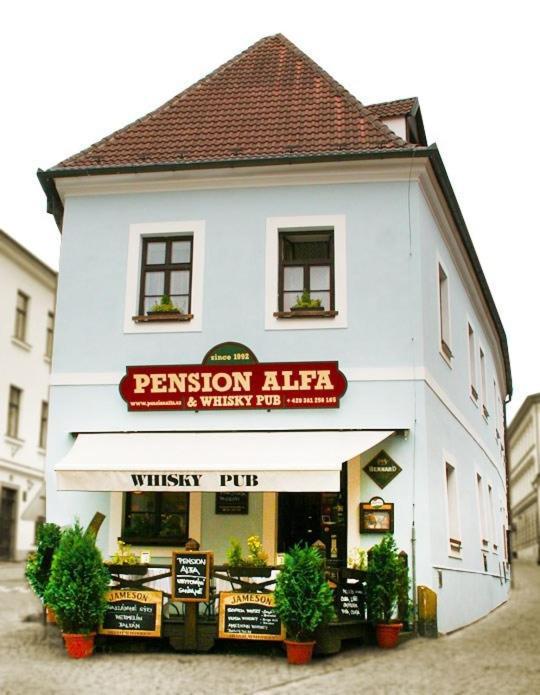 Pension Alfa & Whisky Pub 타보르 외부 사진